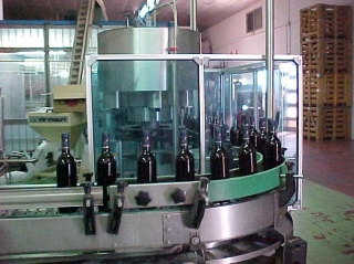 embotelladora de botellas de vino